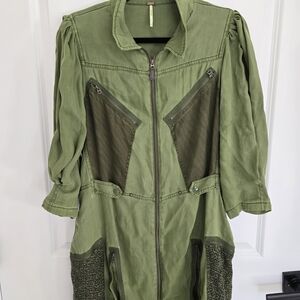 Free People Green Women's Jacket Size Large Short Sleeve 4 Pockets Adjustable